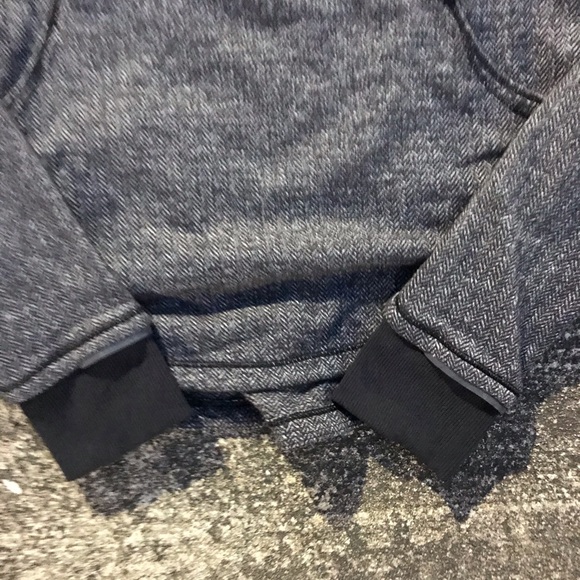 Lululemon jacket long sleeve - Picture 3 of 7